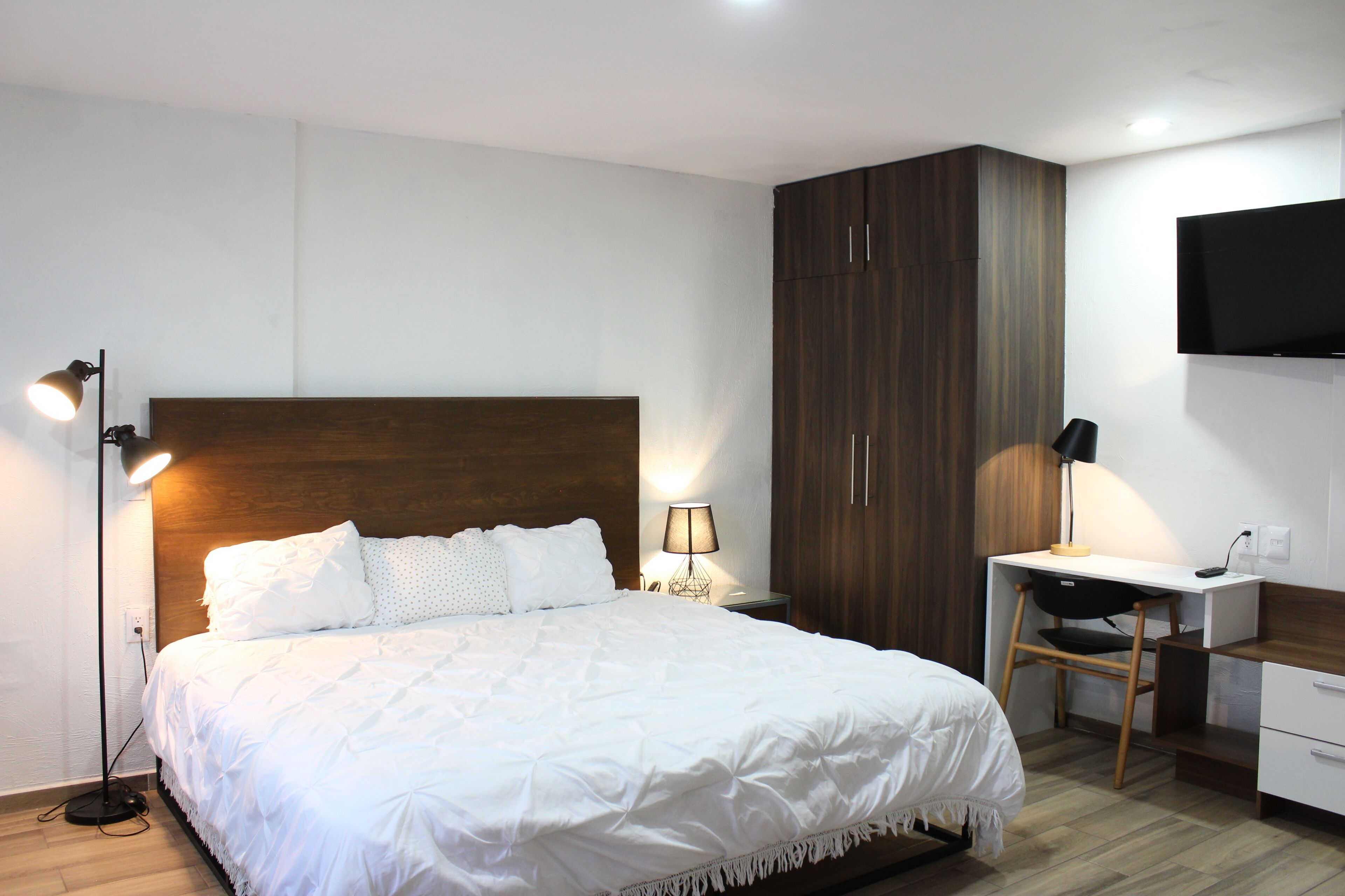 Phòng đơn Superior | Màn/rèm cản sáng, bàn ủi/dụng cụ ủi quần áo 