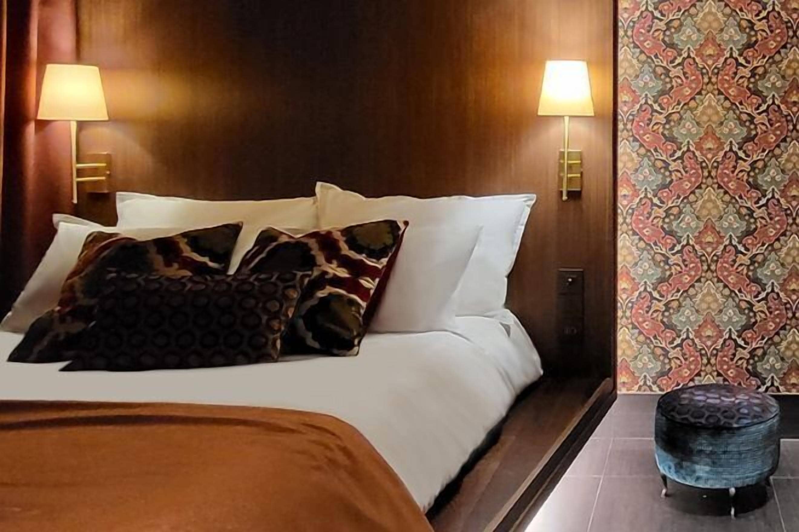 Literie de qualité supérieure, Wi-Fi gratuit, draps fournis