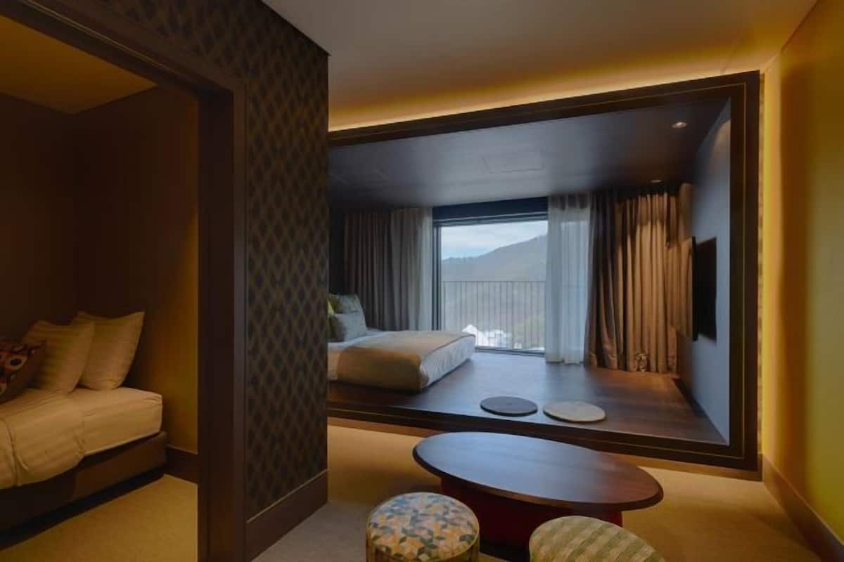 Premium bedding, free WiFi, bed sheets
