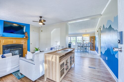 Blue Ridge Cottage: 5 mins to Biltmore House & 10 mins to Downtown