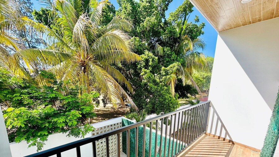 Lomas Sense Apartments