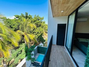 1 habitación, tabla de planchar con plancha y wifi gratis 