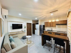 Lomas sense 2D | 起居区 | 电视