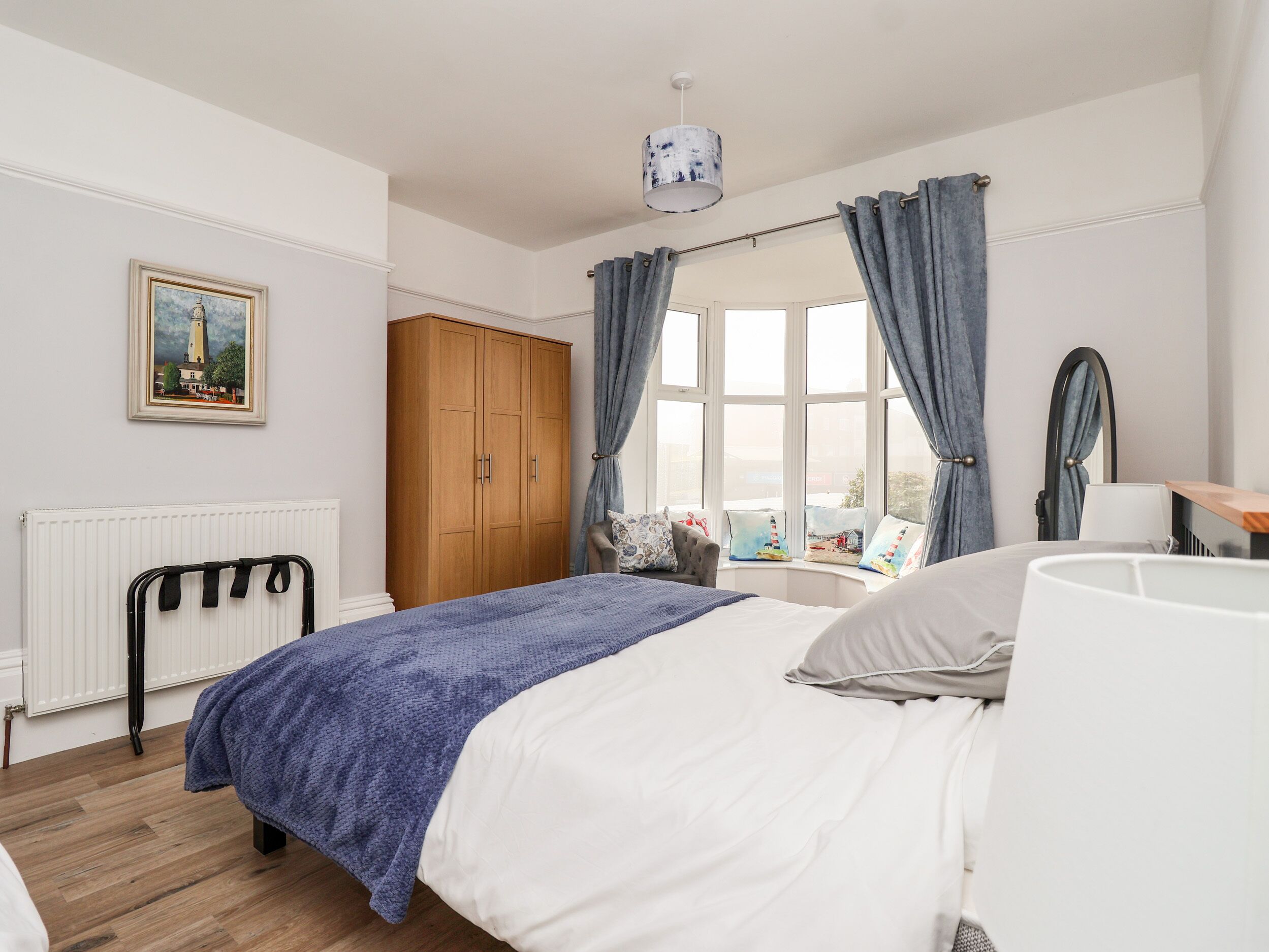 2 bedrooms, individually decorated, individually furnished, free WiFi