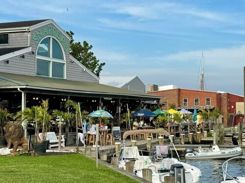 Station House West:  Upscale Condo in Historic Downtown Cambridge, Maryland