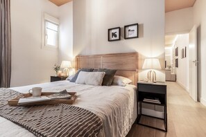 2 間睡房、熨斗/熨衫板、Wi-Fi、床單