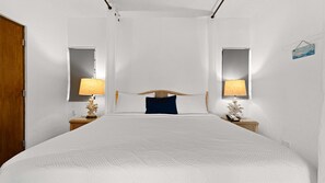1 chambre, coffres-forts dans les chambres, bureau, Wi-Fi gratuit
