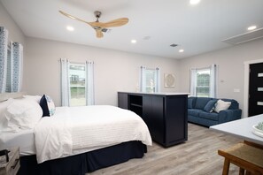 1 chambre, fer et planche à repasser, Wi-Fi gratuit, draps fournis