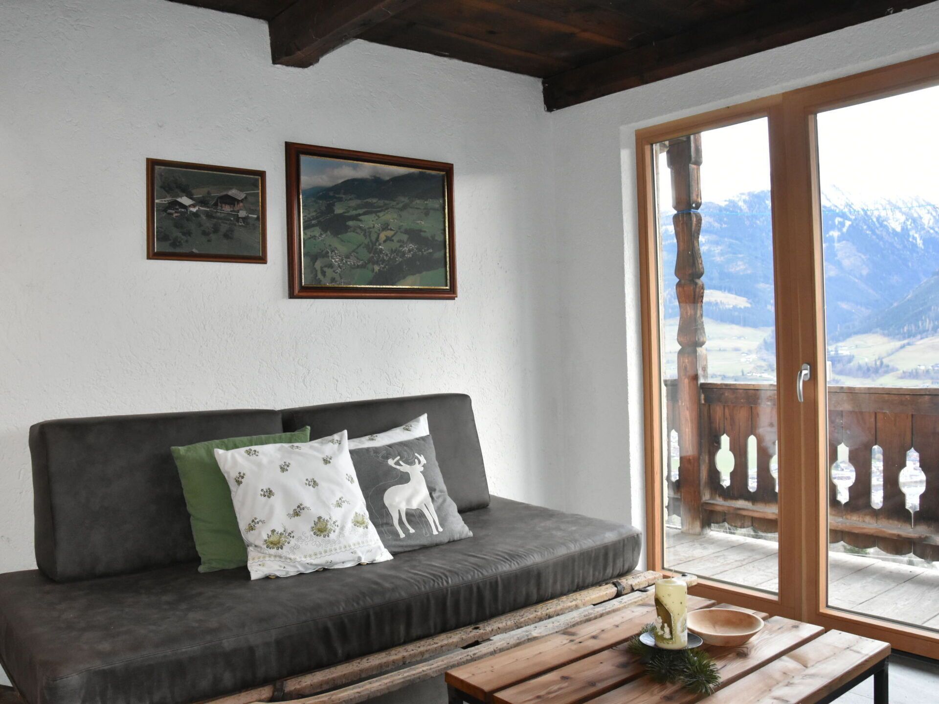 Stunning  villa for 5 people with WIFI, TV, balcony and panoramic view