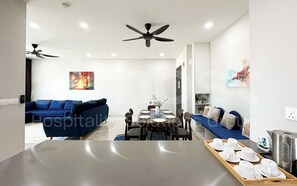 Family Apartment | Dining room