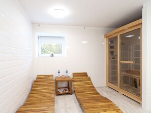 Sauna - Stunning private villa for 6 guests with WIFI, private pool, TV, terrace and pets allowed (Prague)