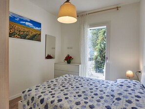 2 chambres, lit parapluie, Wi-Fi gratuit, draps fournis