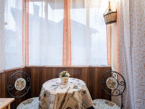 Dining - Nice apartment for 4 people with WIFI, TV, patio and pets allowed (Limone Piemonte)