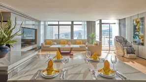 Presidential-Suite, Balkon, Meerblick | Wohnbereich