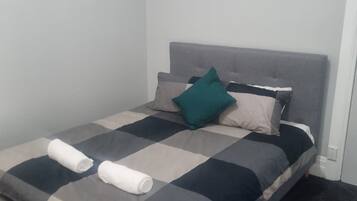 Family Twin Room | Free WiFi, bed sheets