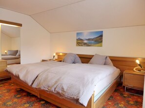 3 Schlafzimmer, Reisekinderbett, kostenloses WLAN