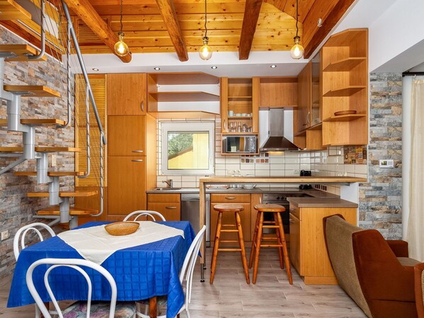 Mikrobølgeovn, ovn, opvaskemaskine