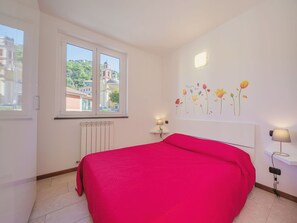 2 sovrum, strykjärn/strykbräda och gratis wi-fi