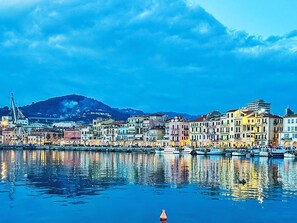 Marina - Cosy apartment for 4 people with pool, WIFI, A/C, TV, terrace and pets allowed (Imperia)