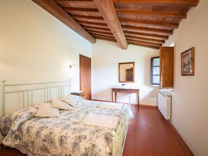 13 chambres, lit de bébé portatif, accès au Wi-Fi (inclus)
