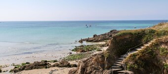 Atemberaubendes alleinstehendes Ferienhaus für 4 Gäste mit TV, Terrasse und Haustiere erlaubt