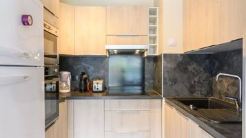 Microwave, oven, dishwasher, highchair