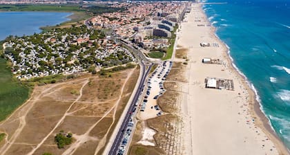 Merveilleuse maison de vacances privée avec climatisation, WIFI, TV, animaux admis et parking