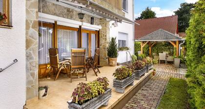 Beautiful apartment for 4 people with WIFI, A/C, TV and balcony