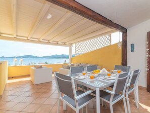 Outdoor dining - Stunning private villa for 6 guests with A/C, TV, terrace and panoramic view (Arzachena)