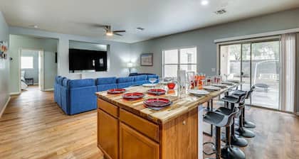 Mesa Vacation Home - Sleeps 12 - Close to Golf Courses and SO MUCH MORE!