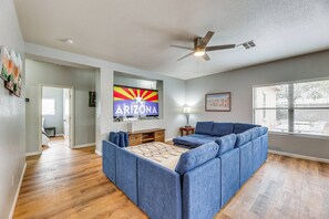 Een smart-tv, videogames en een muziekbibliotheek