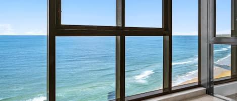 Standard Apartment, Ocean View | Balcony view