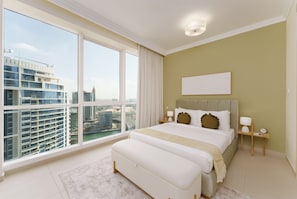 Deluxe Apartment, 2 Bedrooms, Non Smoking, City View | 2 bedrooms, in-room safe, desk, laptop workspace - Maison Privee - Stunning JBR Retreat w/ Partial Sea & Marina Views (Dubai)