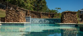 Pet + Family Friendly 4BR Pool House Near Furman