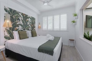 1 habitación, tabla de planchar con plancha, wifi gratis y ropa de cama 
