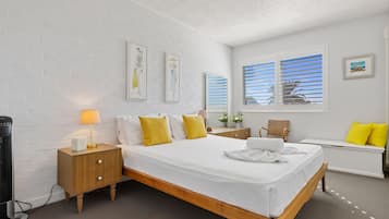 2 bedrooms, iron/ironing board, WiFi, bed sheets