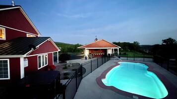 室外泳池、暖水池