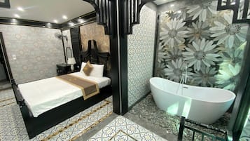 Deluxe Room | 1 bedroom, desk, free WiFi, bed sheets