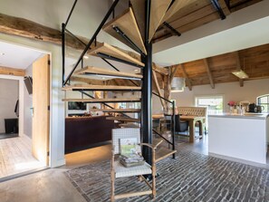 Dining - Luxurious and modern farmhouse with sauna (Nieuwleusen)