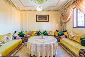 Interior - Beautiful and spacious apartment in Marrakech

 (Marrakech, Marrakech-Safi, Morocco)