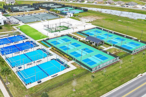 Sports court - Modern Wellness Retreat | Steps to Tennis, Pickleball & Wellness Center | Extended Stays Welcome (Zephyrhills)