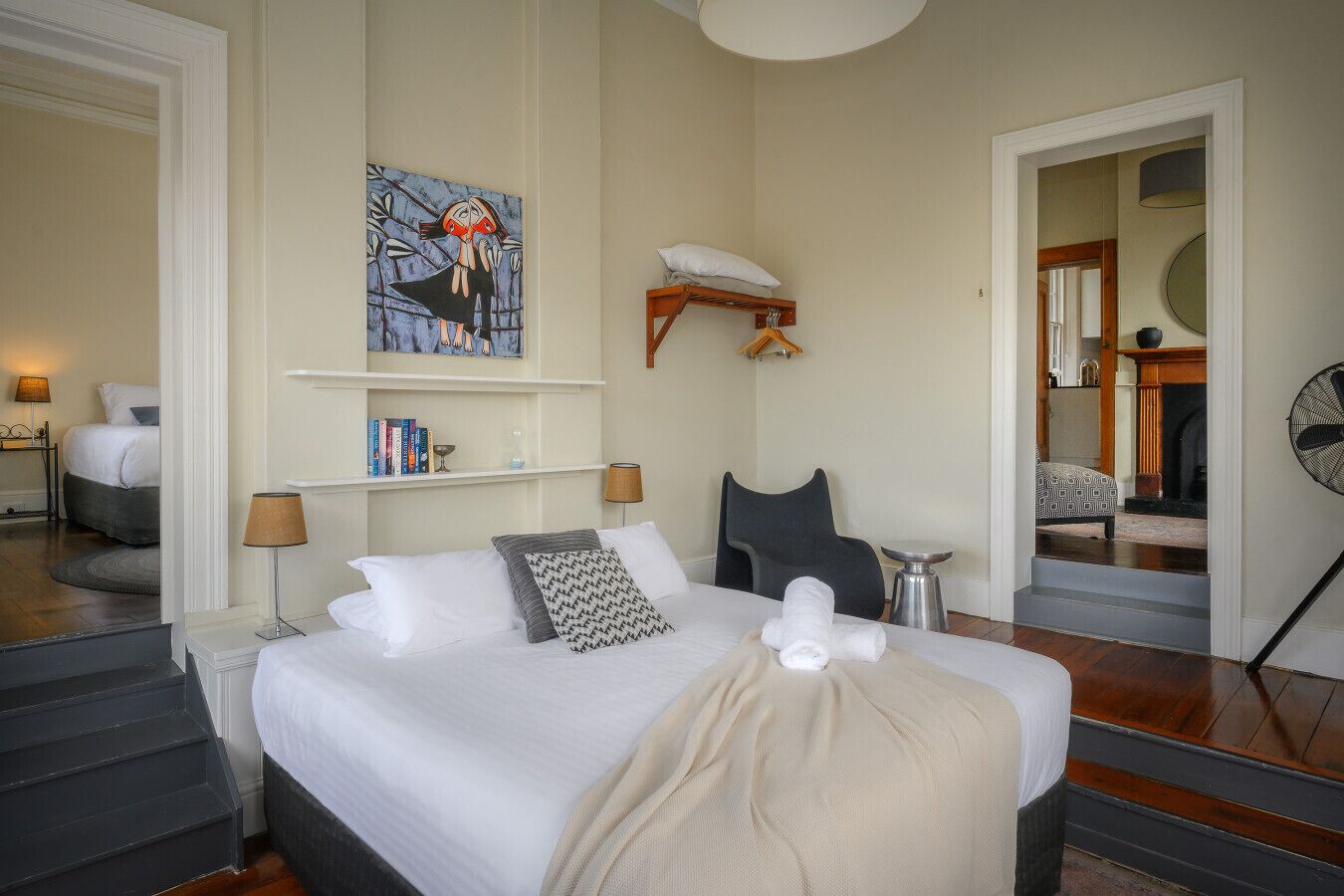 3 chambres, fer et planche à repasser, accès au Wi-Fi (inclus)