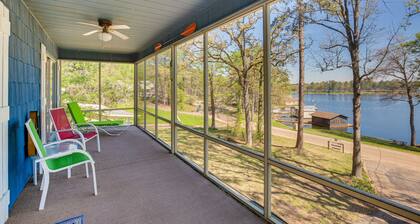 Hawkins Vacation Rental w/ On-Site Lake Access!