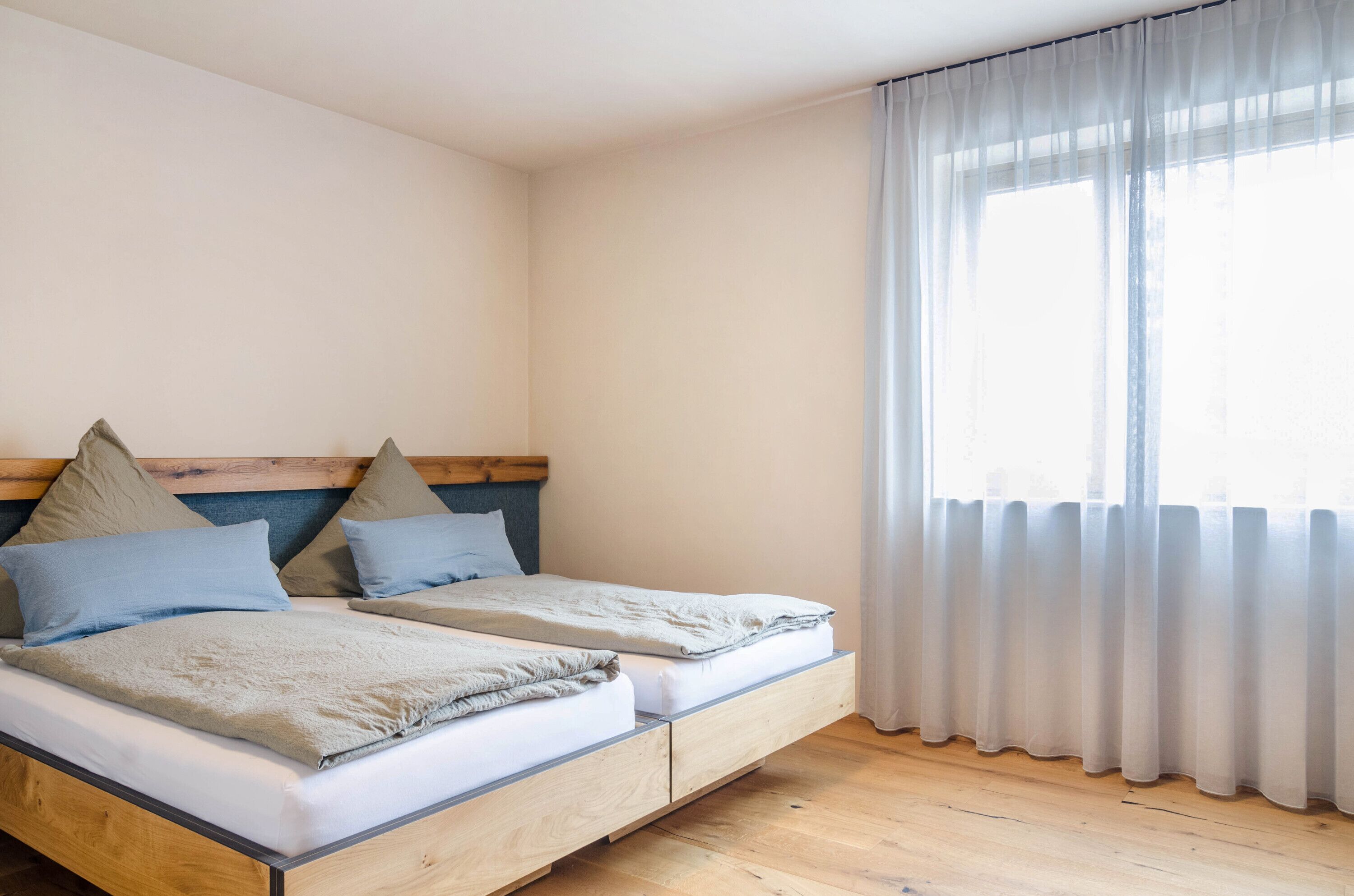 1 Schlafzimmer, kostenloses WLAN, Bettwäsche, Rollstuhlgeeignet