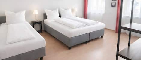 2 Schlafzimmer, Bügeleisen/Bügelbrett, kostenloses WLAN, Bettwäsche