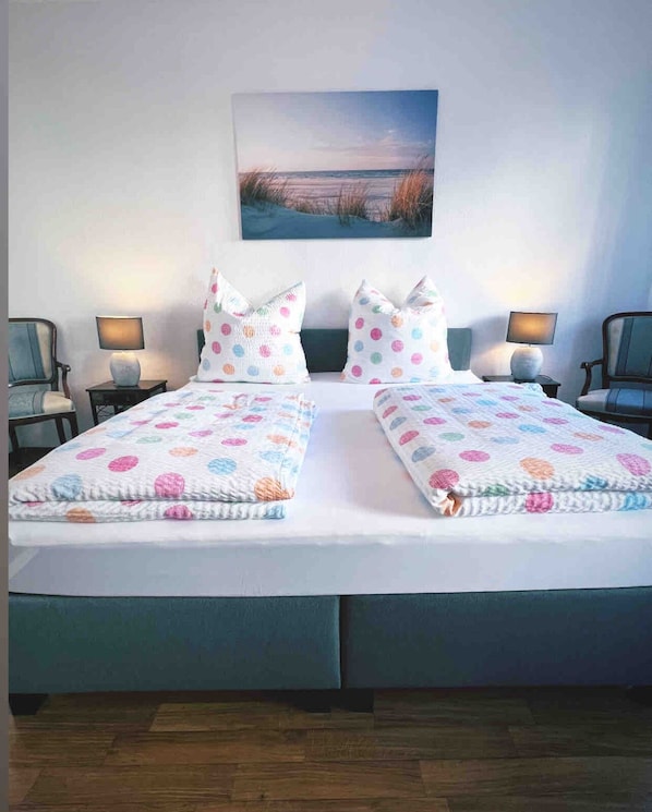 1 bedroom, iron/ironing board, free WiFi, bed sheets