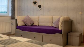 1 bedroom, iron/ironing board, free WiFi, bed sheets