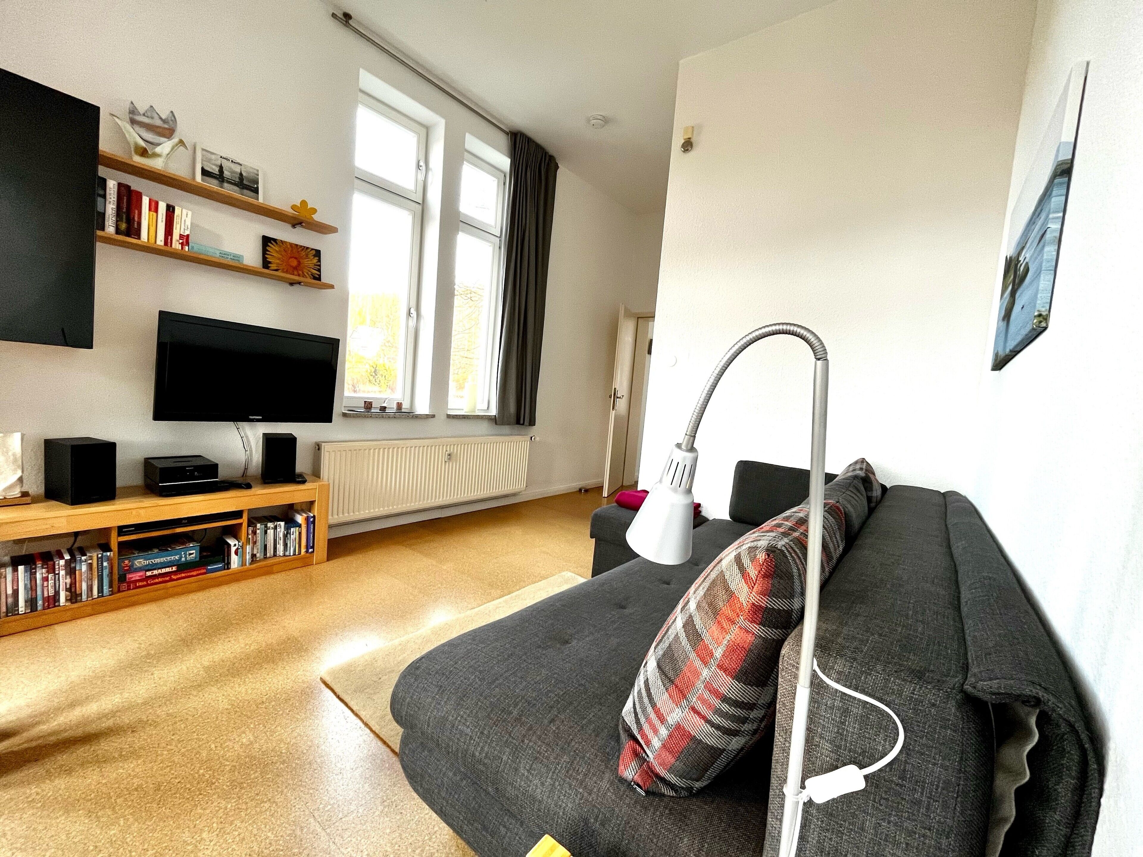 TV