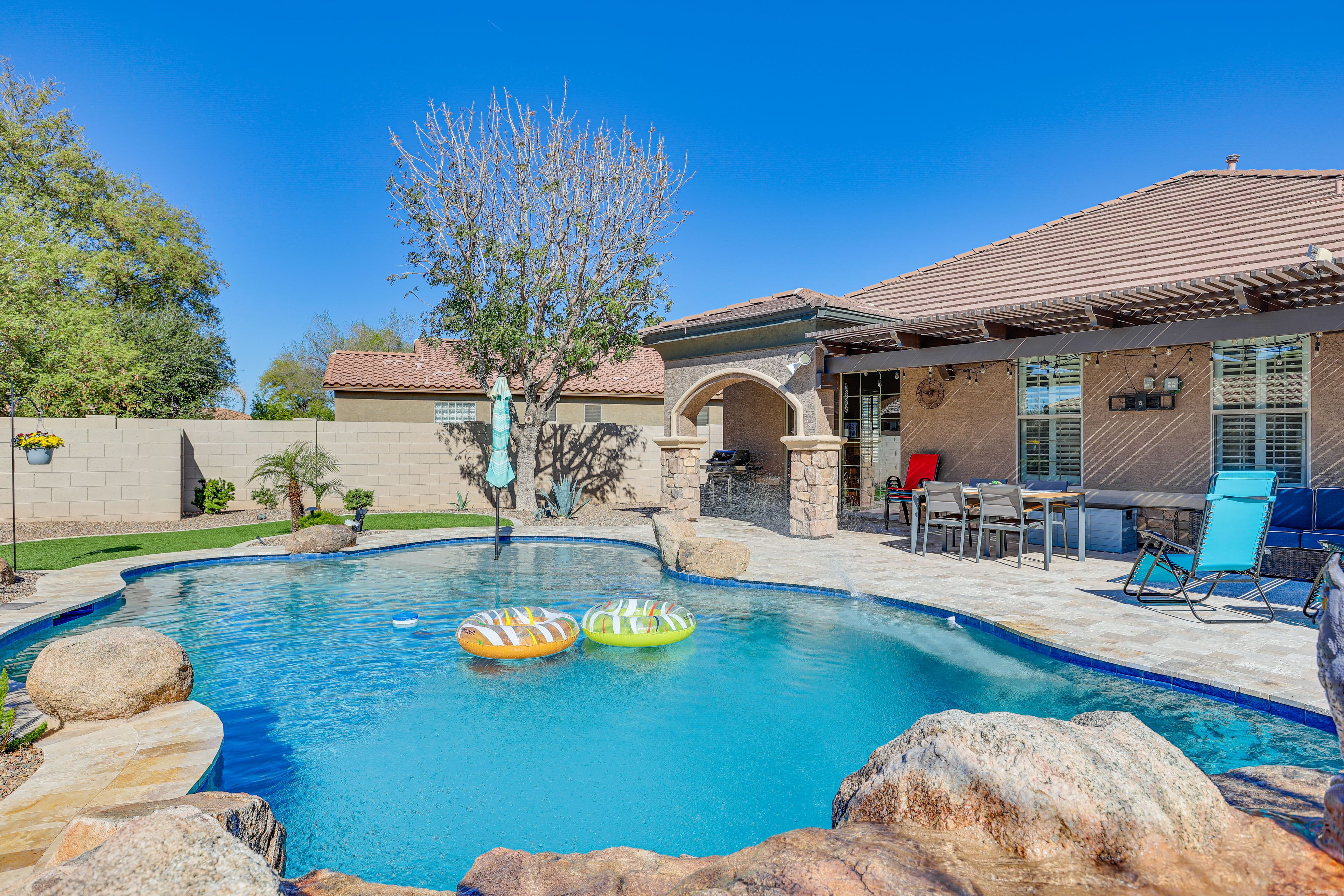 Gilbert Getaway w/ Backyard Oasis & Pool!