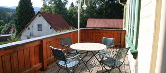 Villa 'Ferienwohnung Charlotte' with Shared Terrace, Shared Garden and Wi-Fi